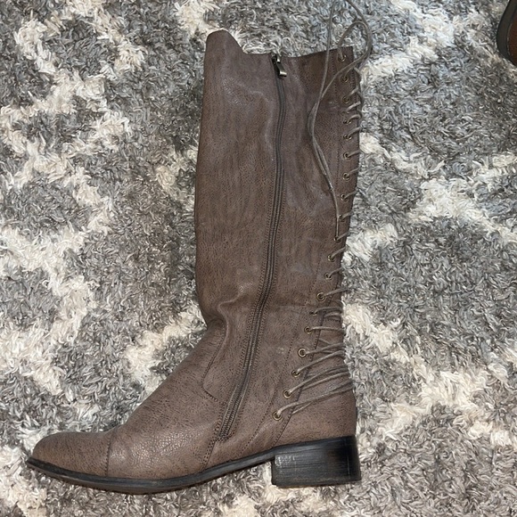 Lace Up Tall Boots - Picture 2 of 3